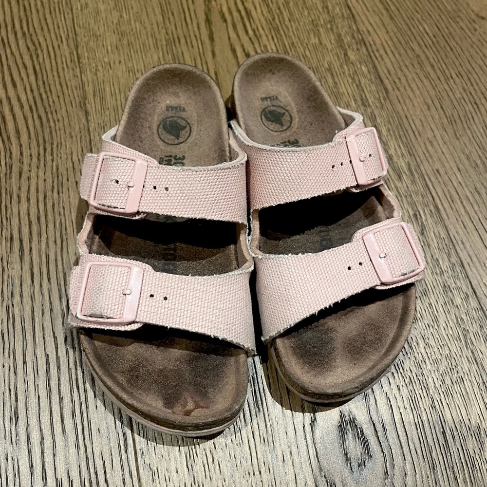🦩CLEARANCE🦩 Kids Vegan Pink Birkenstock Sandals Size 30